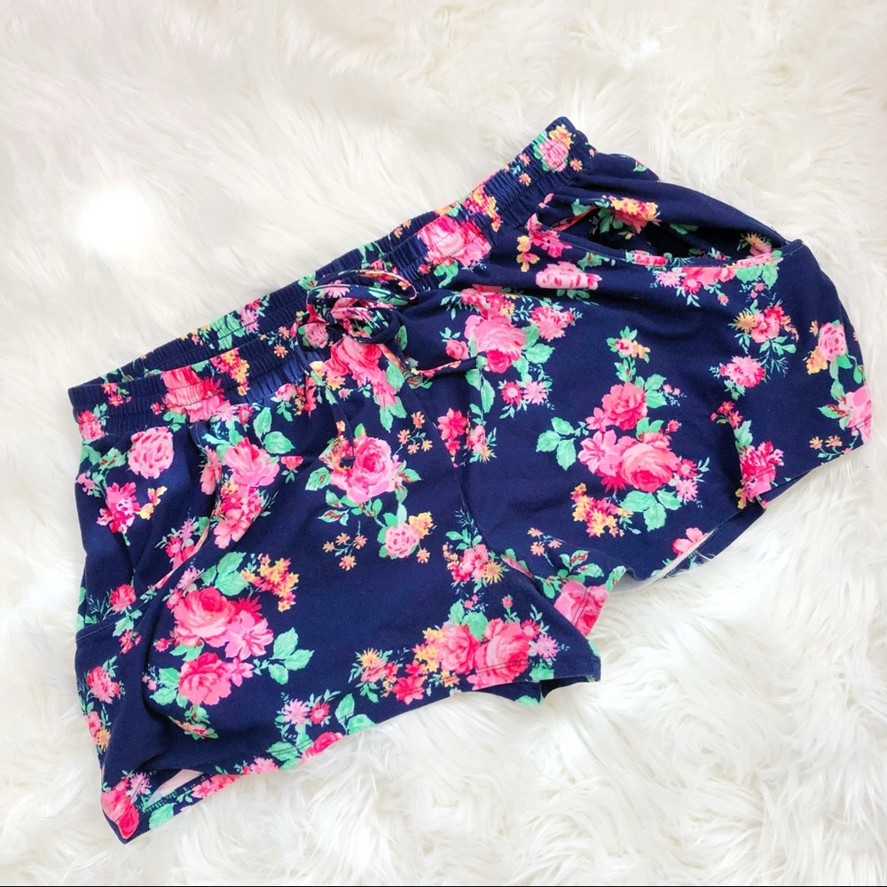 ❤️Like New❤️ Soft XL floral shorts